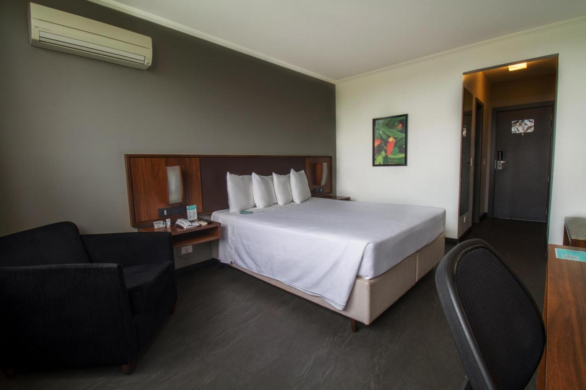 Hotel Deville Business Maringá Εξωτερικό φωτογραφία