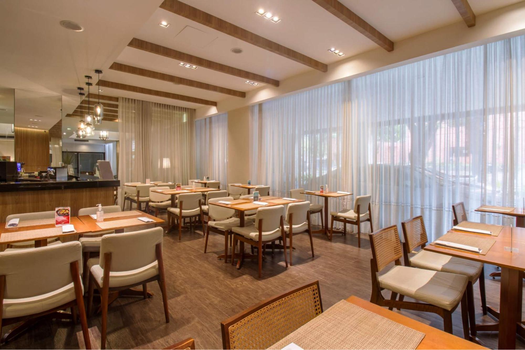 Hotel Deville Business Maringá Εξωτερικό φωτογραφία